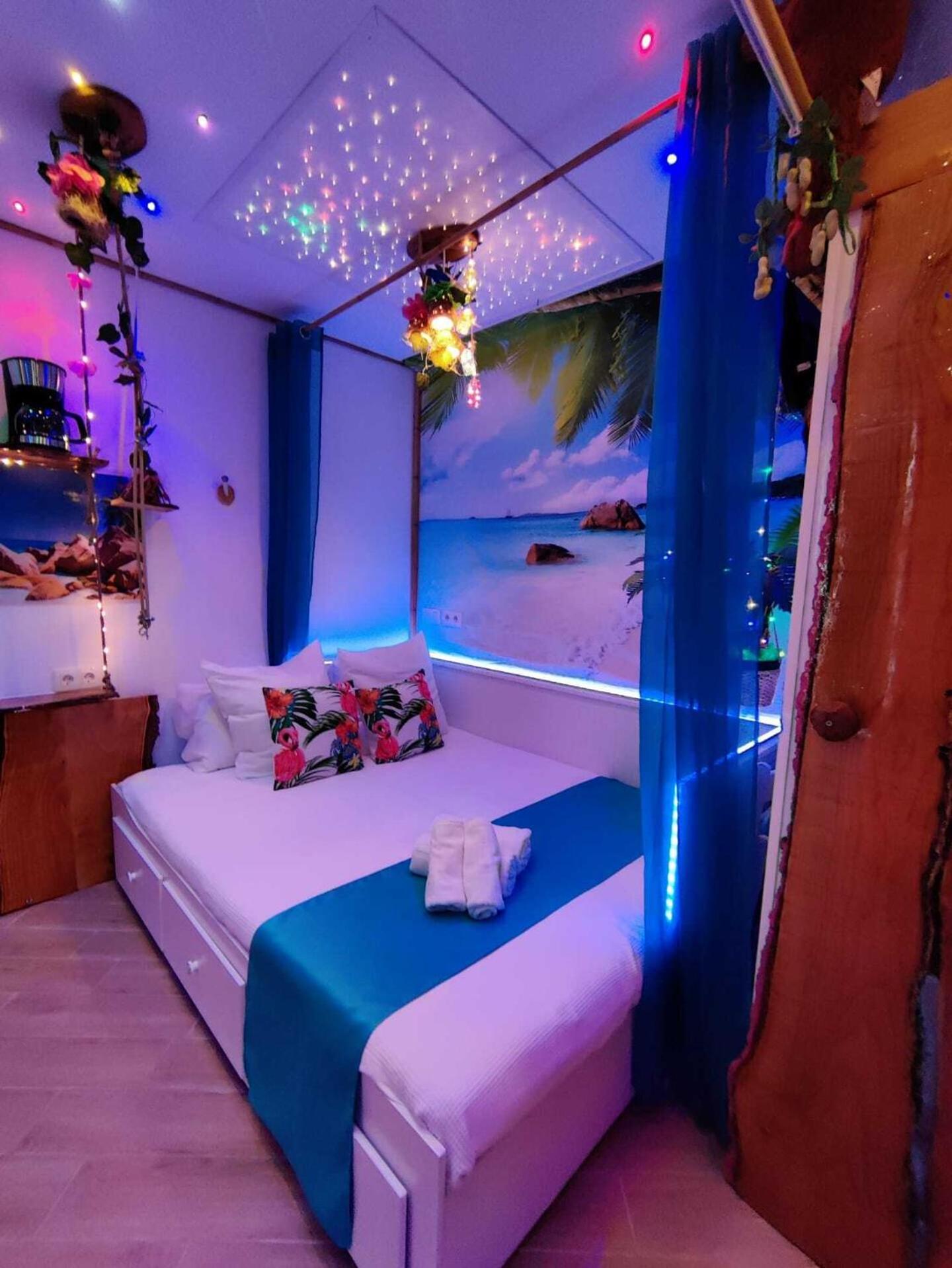 Wonder Room Paraiso Magico Habitacion Нерха Екстер'єр фото